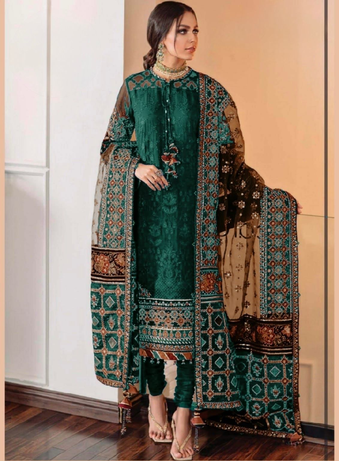 BAROQUE – Organza Embroidered 3-Piece Suit (GREEN)