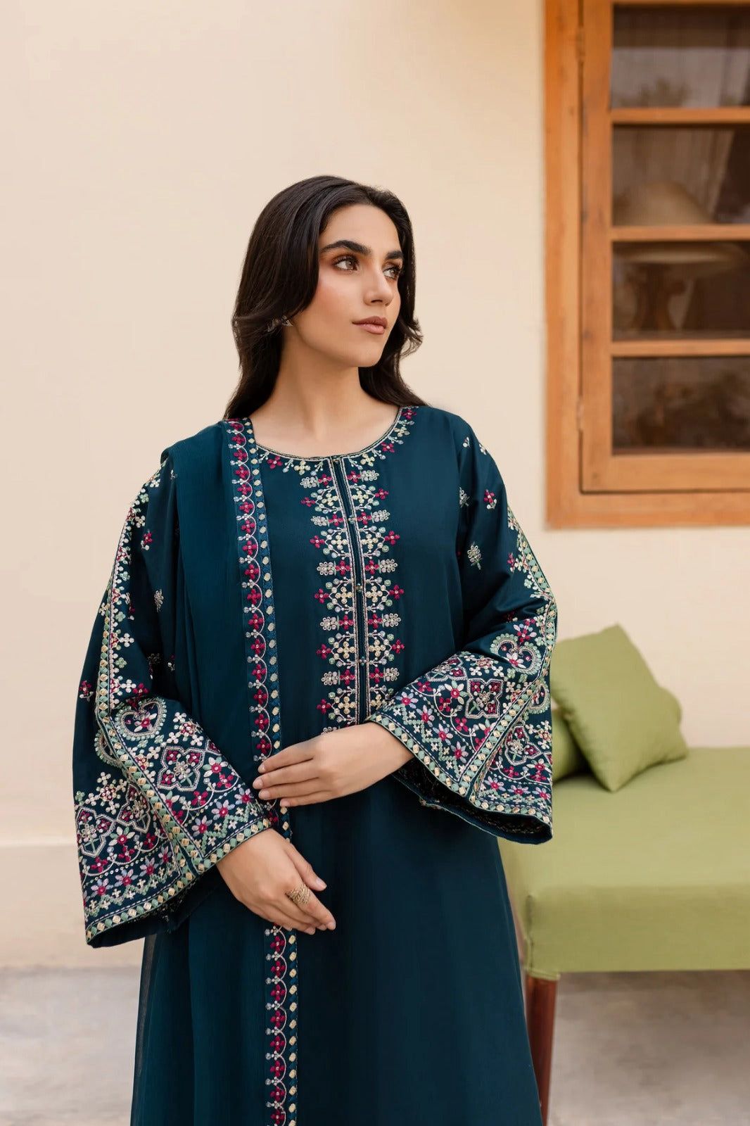 Dhanak 3 Piece Embroidered Suit (Article 1)
